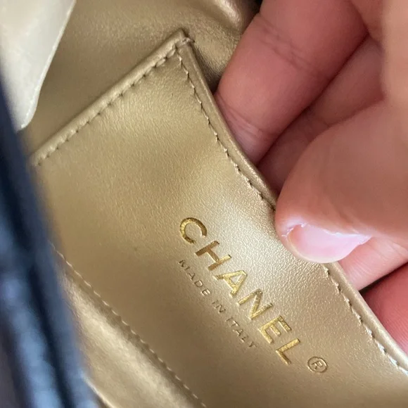 Chanel 2024 mini flap bag. - Picture 9 of 17